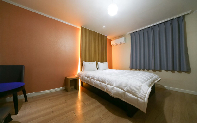 Bedroom 2, Gyeongju Bulguksa W Drive-in Hotel, Gyeongju
