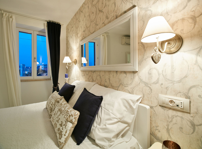 Bedroom 2, Old Town Splendid Apartments by Irundo, Rovinj