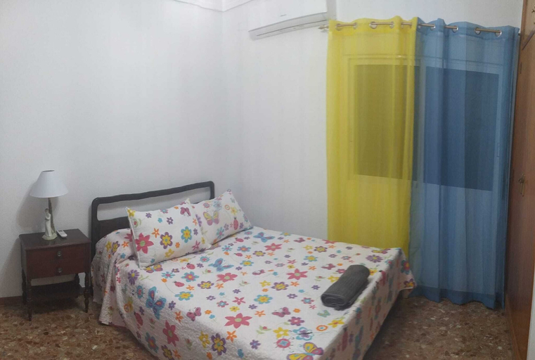 Bedroom 2, A Beautiful spacious Two Bedroom Apartment CB8EV, Alicante