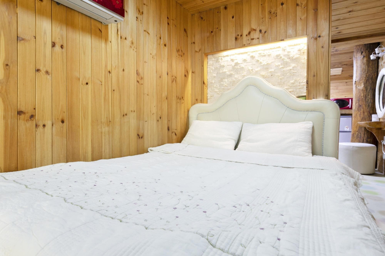 Bedroom 4, Gapyeong Belita Pension, Gapyeong