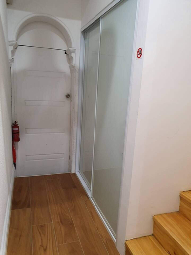 Public Area 3, THE Roezetta1 Luxury Stylish Unit, Walk TO City, Sydney