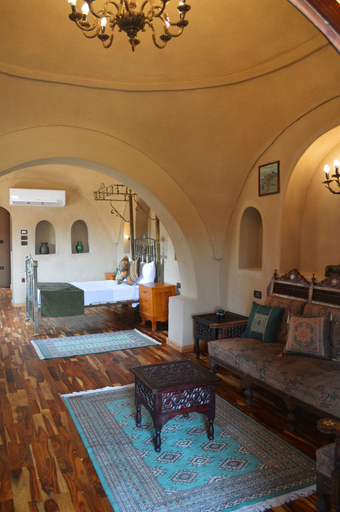 Public Area 2, Djorff Palace, Luxor