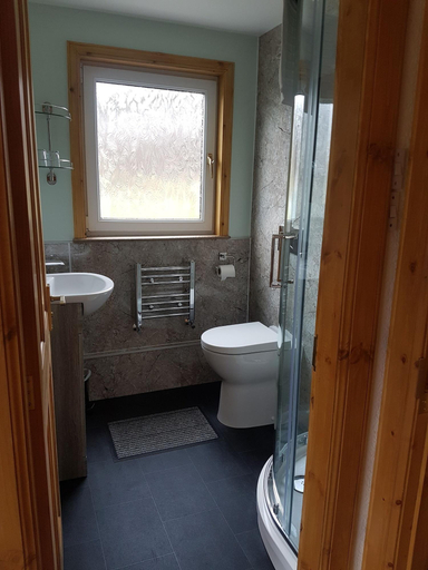 Bathroom 5, Altnaharra B&B, Highland