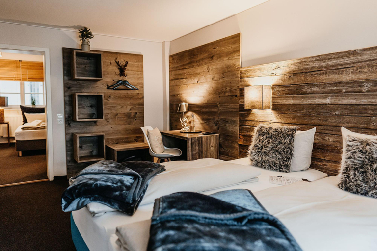 Bedroom 5, Hotel Goldene Steig, Kempten (Allgäu)