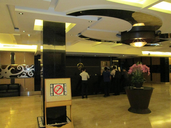 Public Area 20