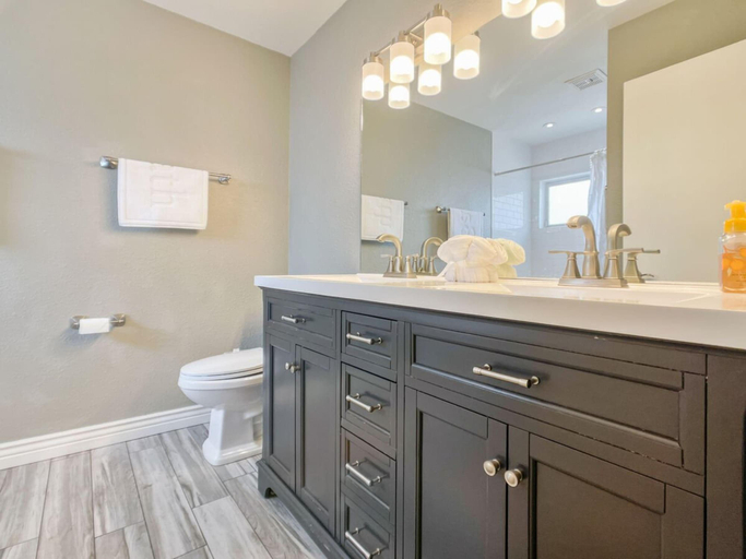 Bathroom 4, Glendale Charm by Casago, Maricopa