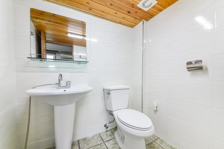 Bathroom 5, Yeosu Daom Dog Pension, Yeosu