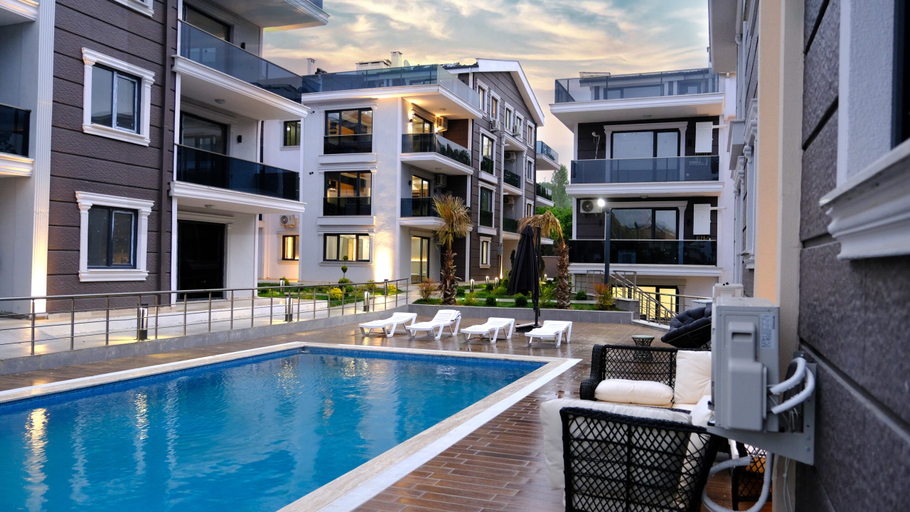 Sport & Beauty 4, Flower City Suites, Çınarcık