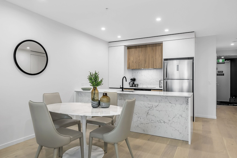 Dining Room 16