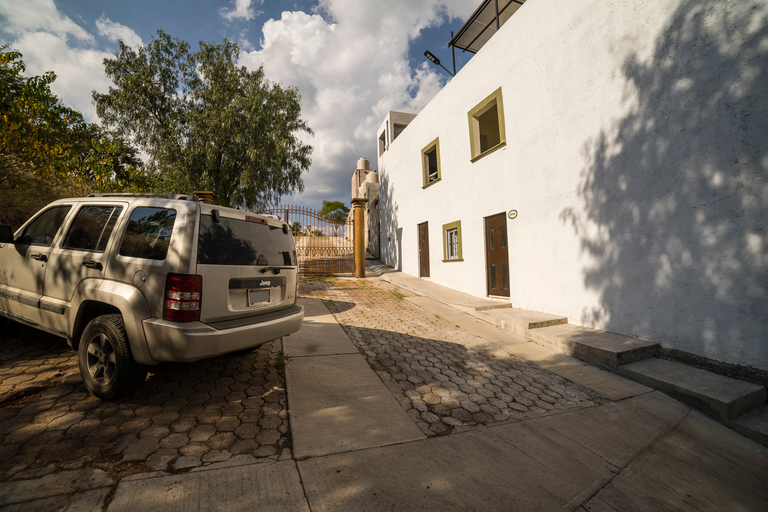 Others 4, Casa Santa Fe, Guanajuato