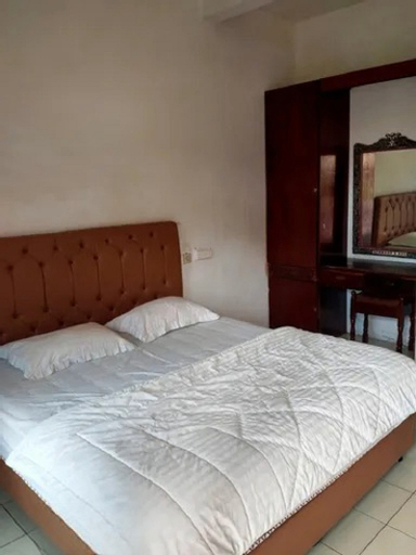 Bedroom 3, BERNARD GUEST HOUSE, Samosir
