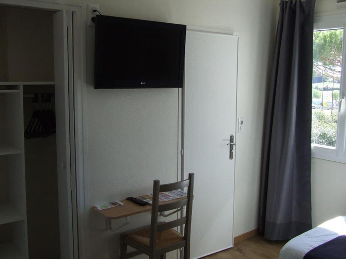 Bedroom 4, Hôtel Le Sarac, Hérault