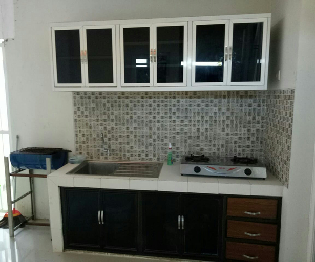 Dining Room 4, Villa Permata Garden Batu, Malang