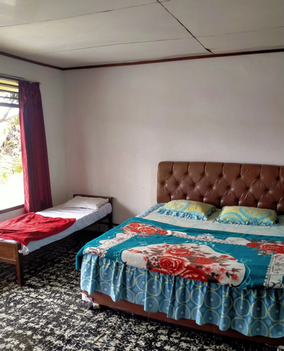 Bedroom 4, BERNARD GUEST HOUSE, Samosir
