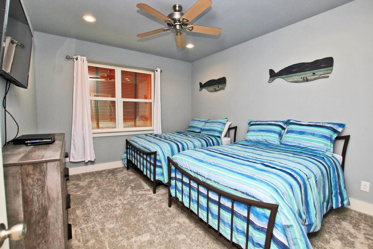 Bedroom 3, Romeo Beach by Youngs Suncoast, Baldwin