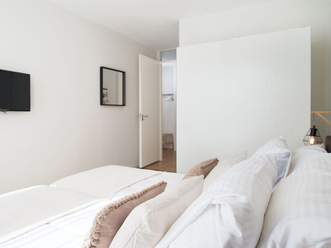 Bedroom 3, Stylish Stay Near Scheveningen, Den Haag