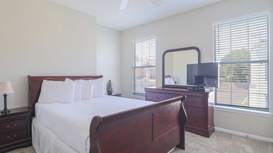 Bedroom 3, Legacy Villa 1505, Harrison