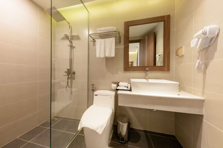 Bathroom 4, The Sailing Bay Nha Trang, Nha Trang