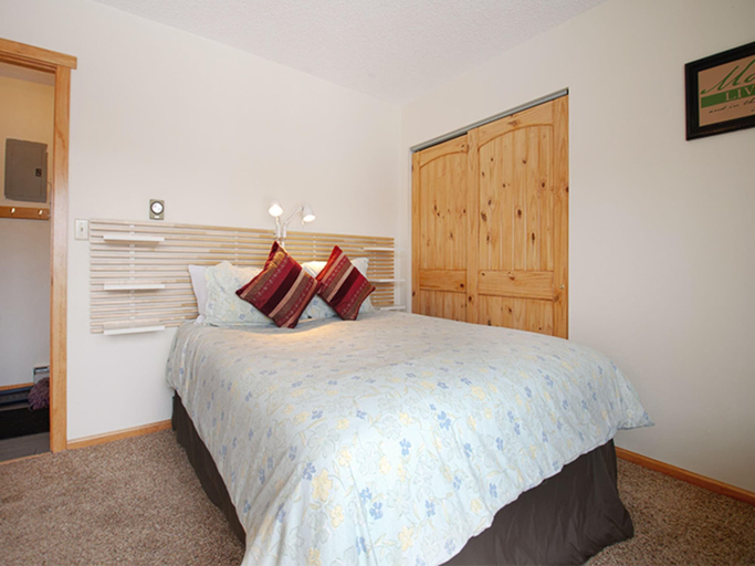 Bedroom 3, Silverado I Building B Unit 204 by Stay Winter Park, Grand