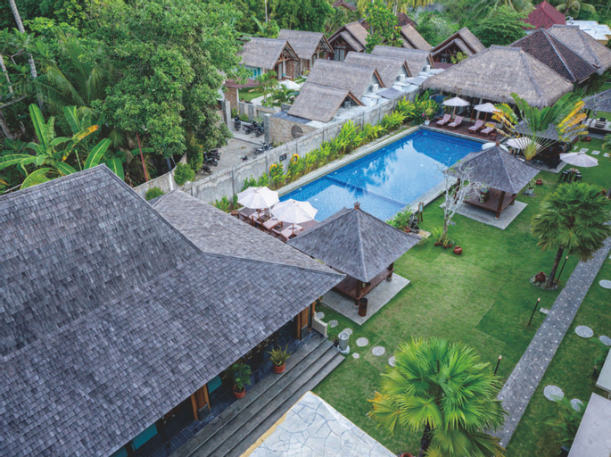 Exterior & Views 7