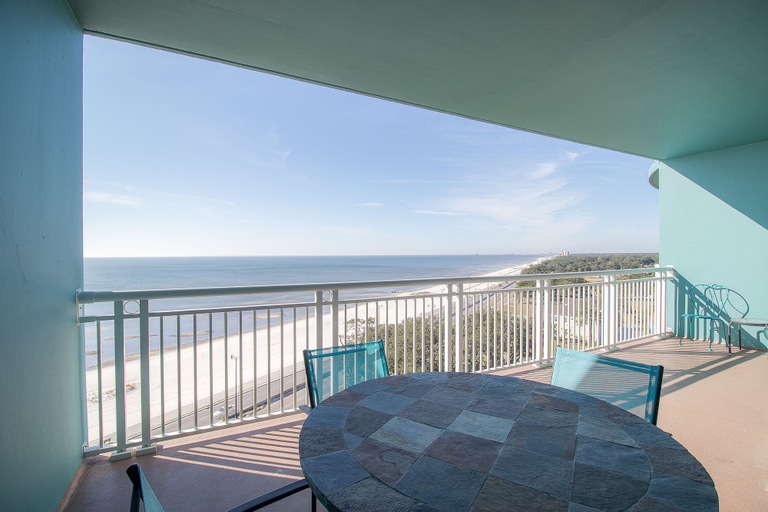 Exterior & Views 1, Legacy II 1007, Harrison