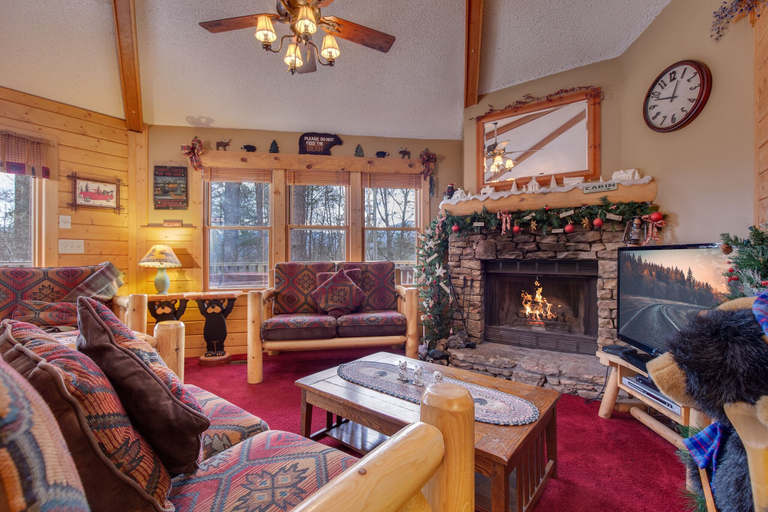 Others 5, Country Cozy, Sevier