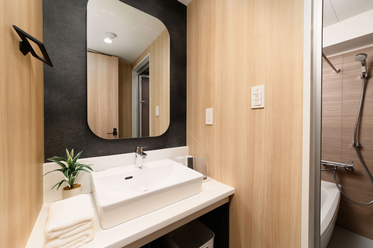 Bathroom 30