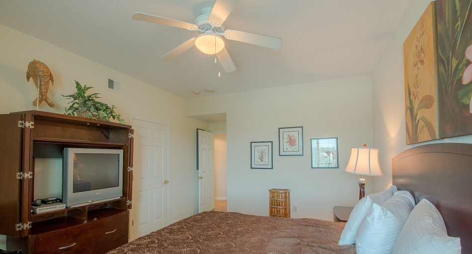 Bedroom 3, Legacy I 601, Harrison