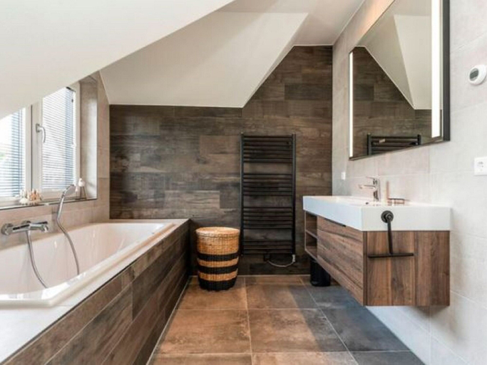 Bathroom 3, Holiday Home in Texel near the Sea, Texel
