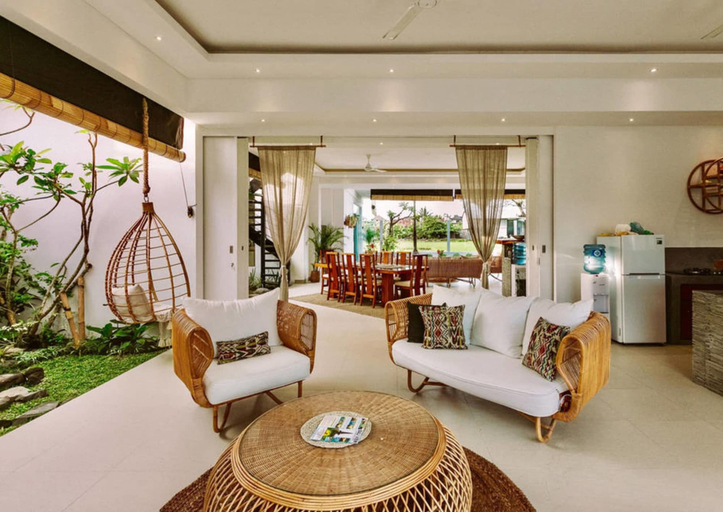 Public Area 5, Exclusive Villas Complex, 7 BR, Seminyak Center w/ Staff, Badung