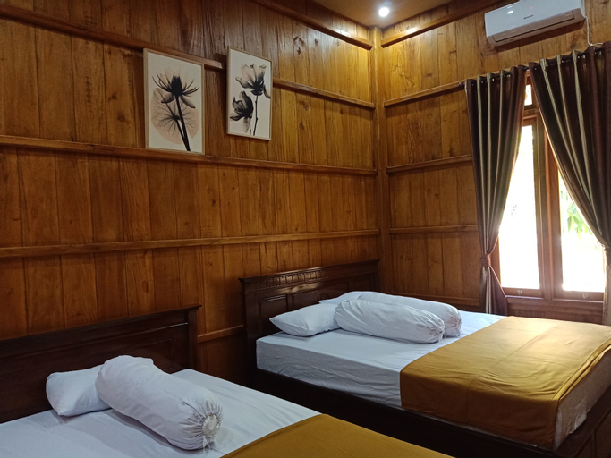 Bedroom 2, Omah Kayu Villa, Situbondo