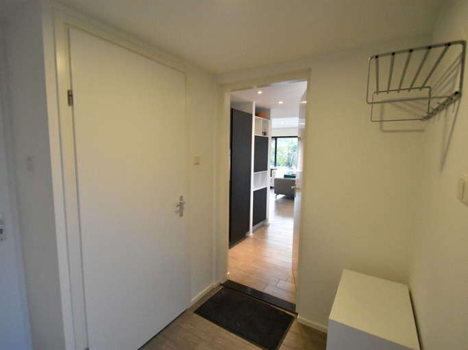 Others 4, Bungalow near Veerse Meer with Private Garden, Noord-Beveland