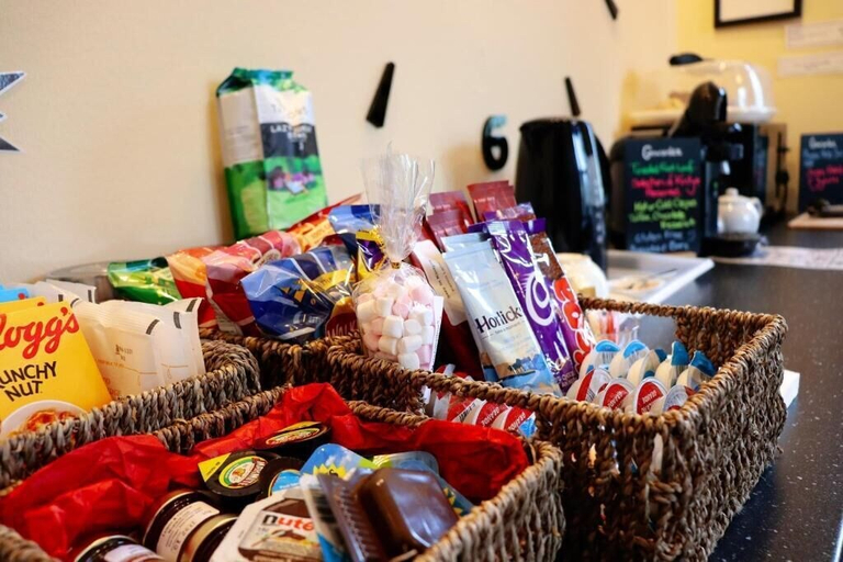 Food & Drinks 5, Gowanlea Heights, Argyll and Bute