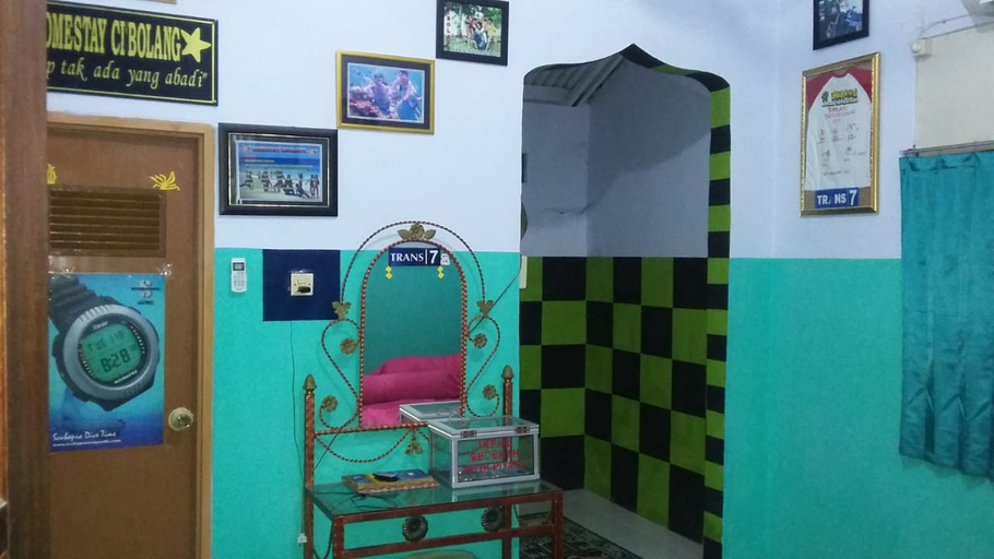 Dining Room, Ci Bolang Homestay, Pandeglang