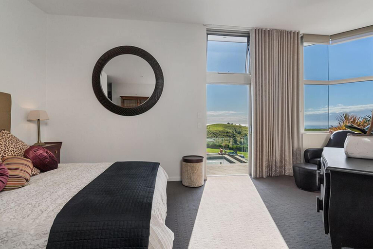 Bedroom 4, Your Luxury Escape - Horizon, Byron