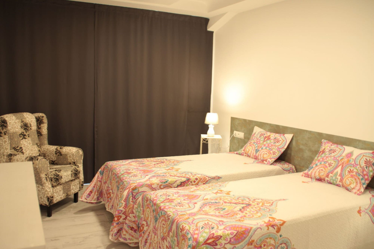 Bedroom 2, La Casuca de Mamina , Cantabria