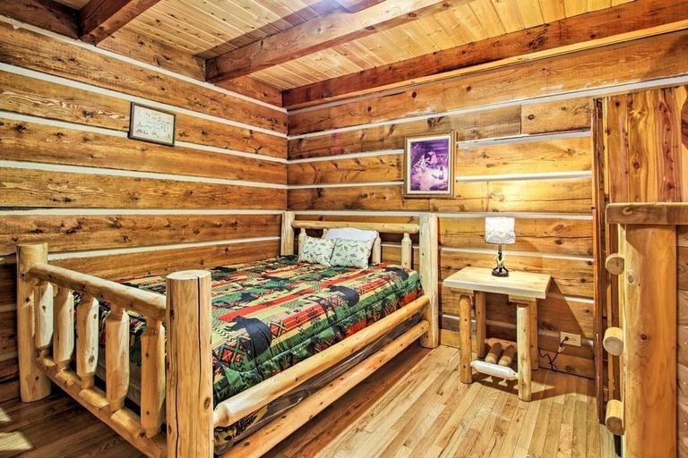 Bedroom 2, Sunrise Views, Sevier