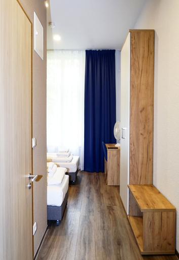 Bedroom 4, Motel Blue, Berlin