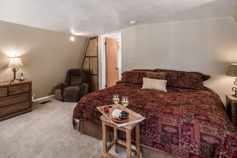 Bedroom 2, Alto Pines, Lincoln