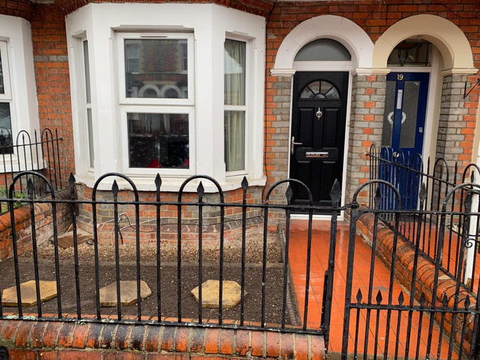 Exterior & Views, Reading 3 bedroom, Wokingham