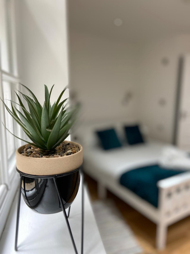 Bedroom 3, Modern 1 Bed Apartment, Wokingham