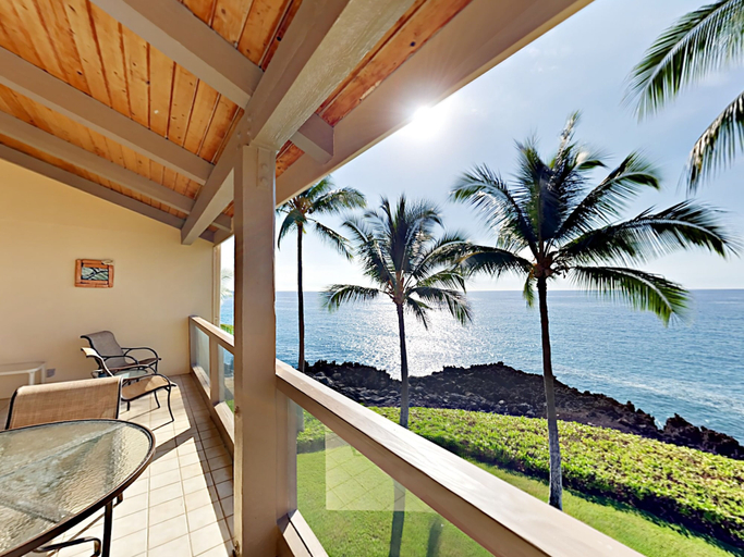 Others 1, Unobstructed Oceanfront! 2br + Loft W/ Lanai, Pool 2 Bedroom Condo, Hawaii