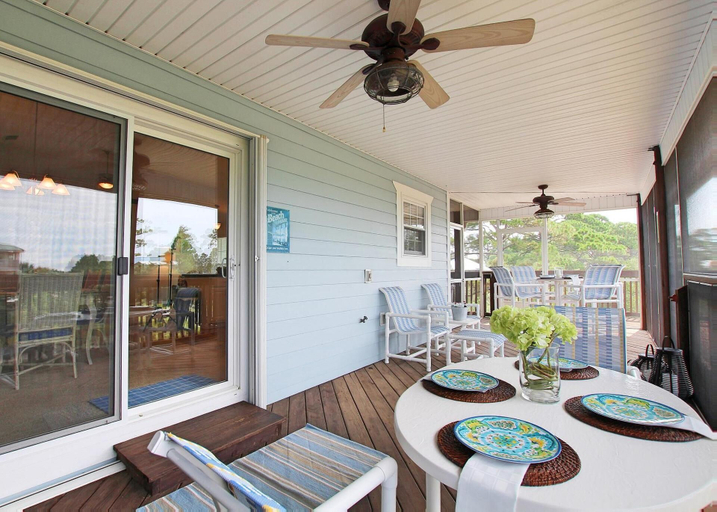 Others 1, Tupelo Honey, Gulf