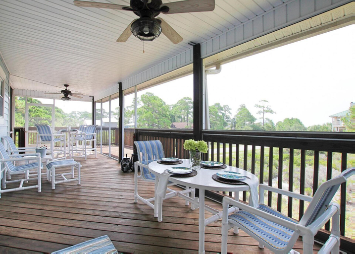 Food & Drinks, Tupelo Honey, Gulf