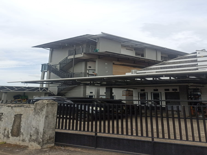 Exterior & Views, Kost Silampari, Lubuklinggau
