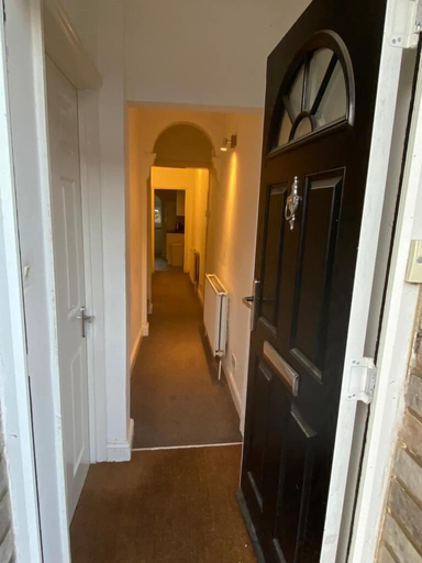 Public Area, Reading 3 bedroom, Wokingham