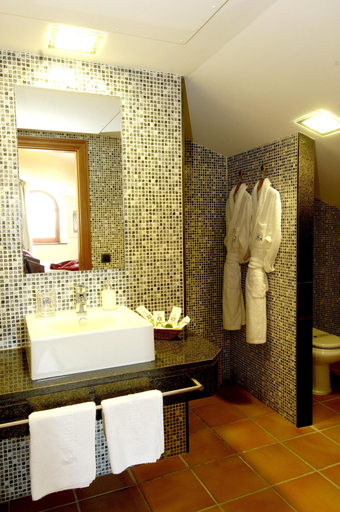 Bathroom 5, Spacious Villa in Sant Gregori with Private Pool, Girona