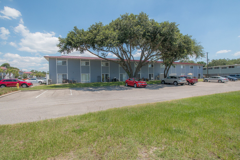 Exterior & Views, Oak Shores 126, Harrison