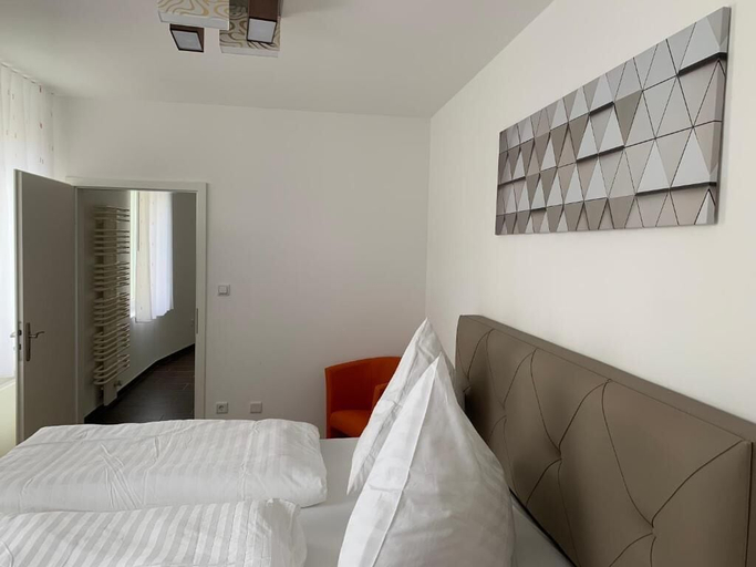 Bedroom 4, PensioNett, Salzlandkreis