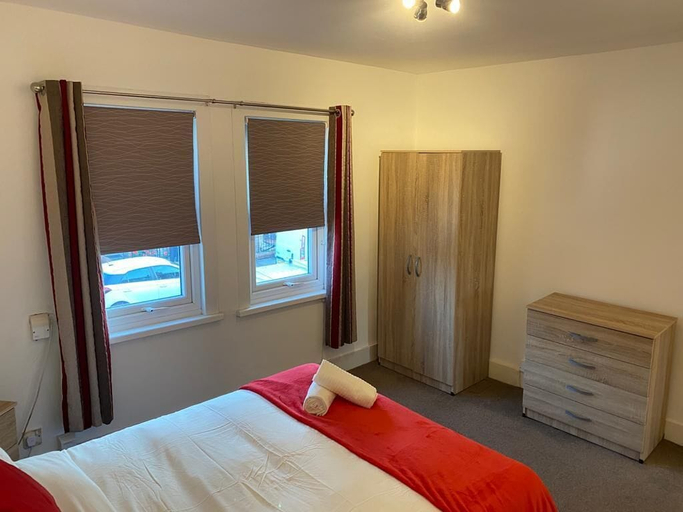 Bedroom 3, Reading 3 bedroom, Wokingham